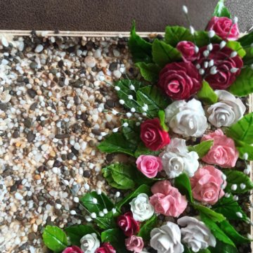 Розы фарфор в подарок