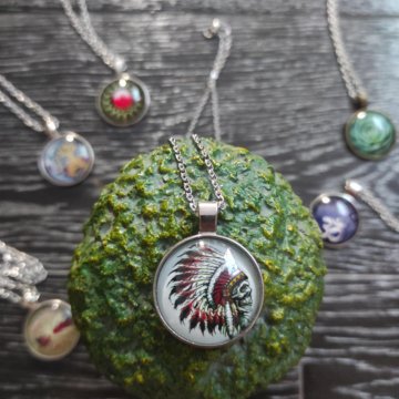 Кулон с цепочкой череп индейца