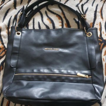 Сумка кожаная Michael Kors