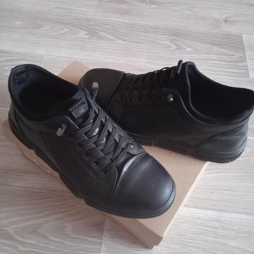 Полуботинки