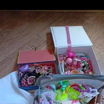 Украшения для девочки 3 коробки