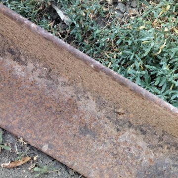 Уголок металлический б/у