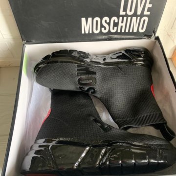 Полуботинки Moschino оригинал