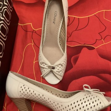 Туфли новые кожа Covani размер 39