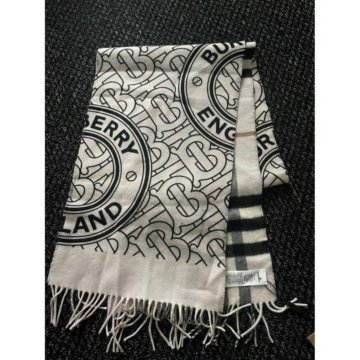 Burberry новый шарф кашемировый