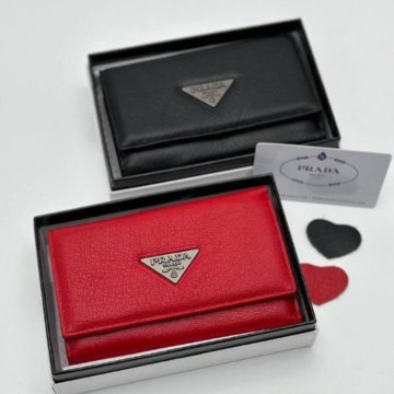 Кошелек Prada