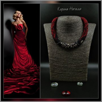 Колье из бисера 