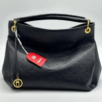 Сумка Louis Vuitton