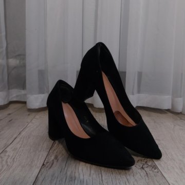 Туфли женские.