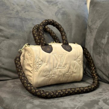 Сумки Louis Vuitton 