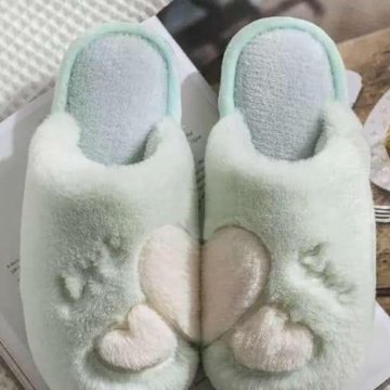 Домашний женский тапочек