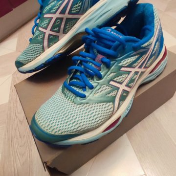 Кроссовки Asics Gel-Cumulus 18