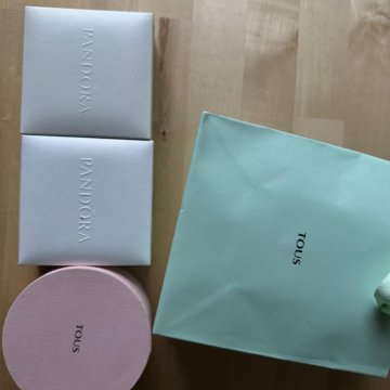 Коробки Pandora Tous пакет