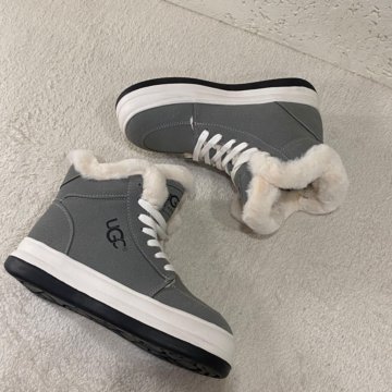 Кроссовки женские зимние