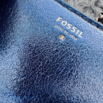 Продаю кошелек Fossil