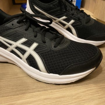 Кроссовки женские ASICS Jolt 3