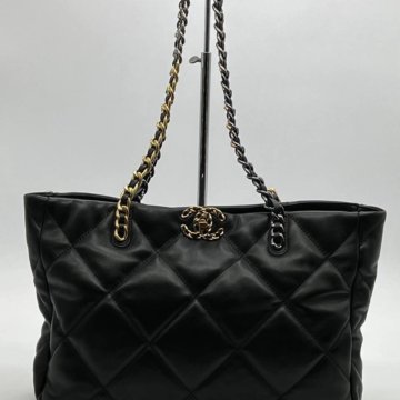 Сумки-шопер Chanel