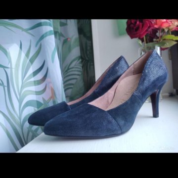 Туфли офисные замшевые Tamaris 40 лодочки