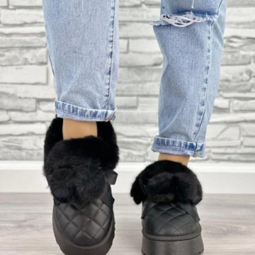 Обувь женская угги