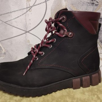 Ботинки женские зимние