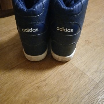Высокие кроссовки Adidas