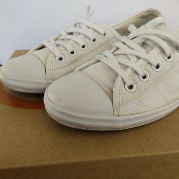 Кроссовки женские Lacoste Original size 36