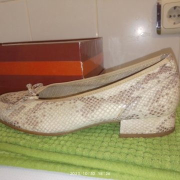 Туфли Gabor женские