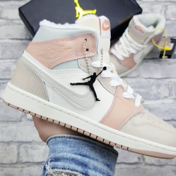 Зимние женские кроссовки Nike Air Jordan ❄
