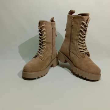 Зимние женские ботинки