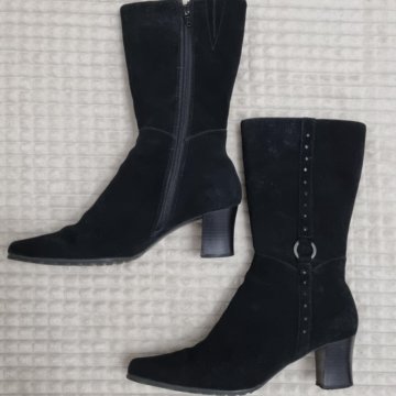 Зимние женские сапоги 40