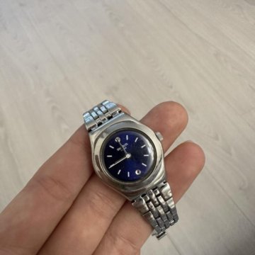 Часы швейцарские swatch sloane
