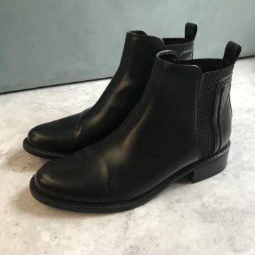 Женские ботинки Bershka челси 40 размер