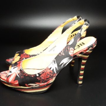 Босоножки женские Betsy