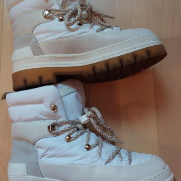 Зимние женские ботинки 38 белые оригинал