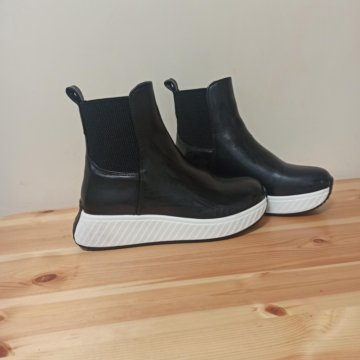 Ботинки демисезонные кожа