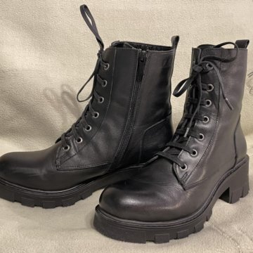 Ботинки женские 39 размер Zenden