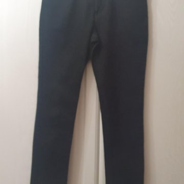 Брюки (чёрные джинсы)