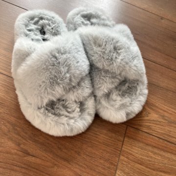 Тапочки новые р.39