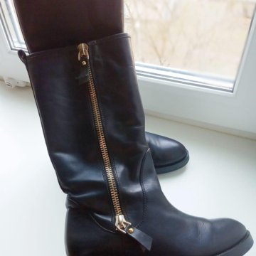 Осенние женские сапоги Basconi