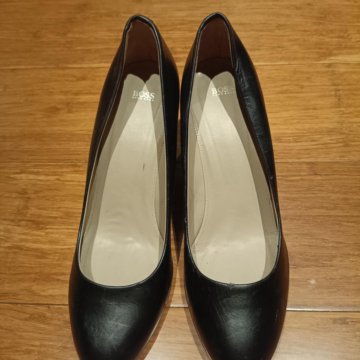 Туфли чёрные HUGO BOSS 37 - 38