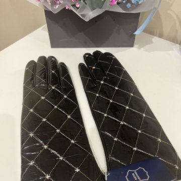 Итальянские кожаные перчатки