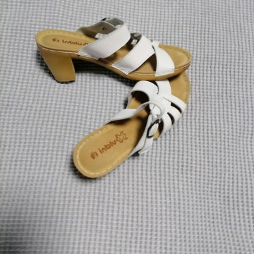 Басаножки женские кожаные каблук 5с половинкой см