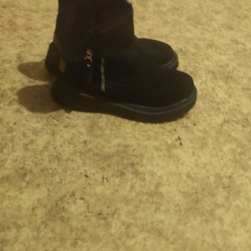 Зимние ботинки