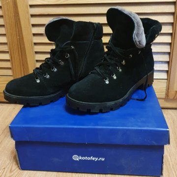 Ботинки женские замшевые зимние