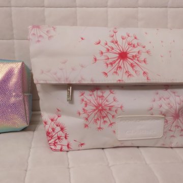 Косметички Clarins+Benefit