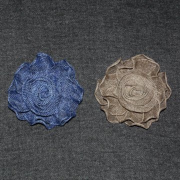 Броши Розы (лён, ручная работа, 9 см)