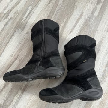 Зимние сапоги Ecco 36
