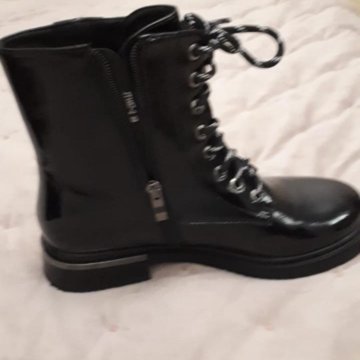 Осенние полусапожки