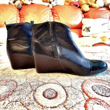 Полусапожки женские