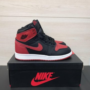 Кроссовки Nike Air Jordan зимние черно-красные